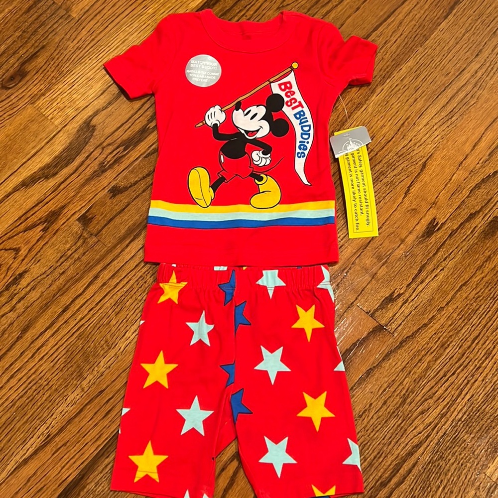 NWT Disney short set pjs 3T